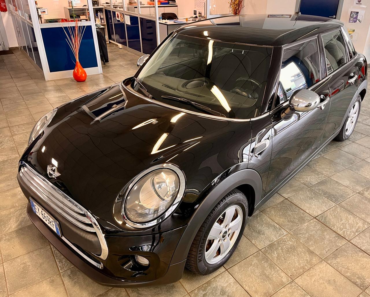 Mini 1.2 One 5 porte-NEOPATENTATI-