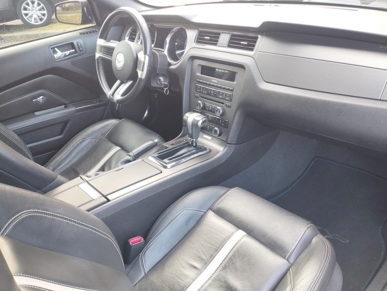 Ford Mustang 4.6 V8 GT