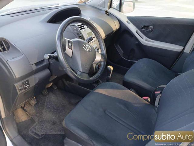 TOYOTA Yaris 1.0 5 porte MOTORE FUSO K.O