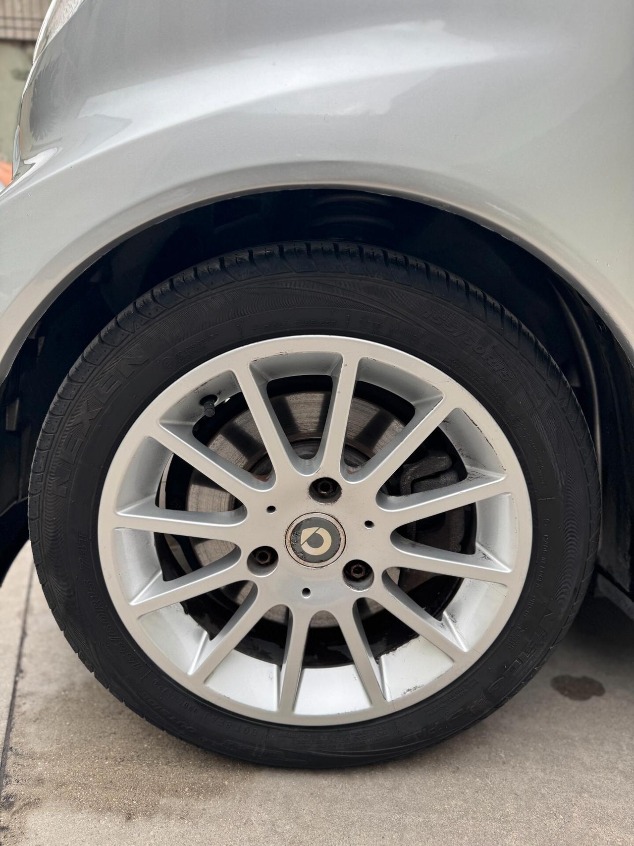 Smart ForTwo 1000 52 kW coupé pure