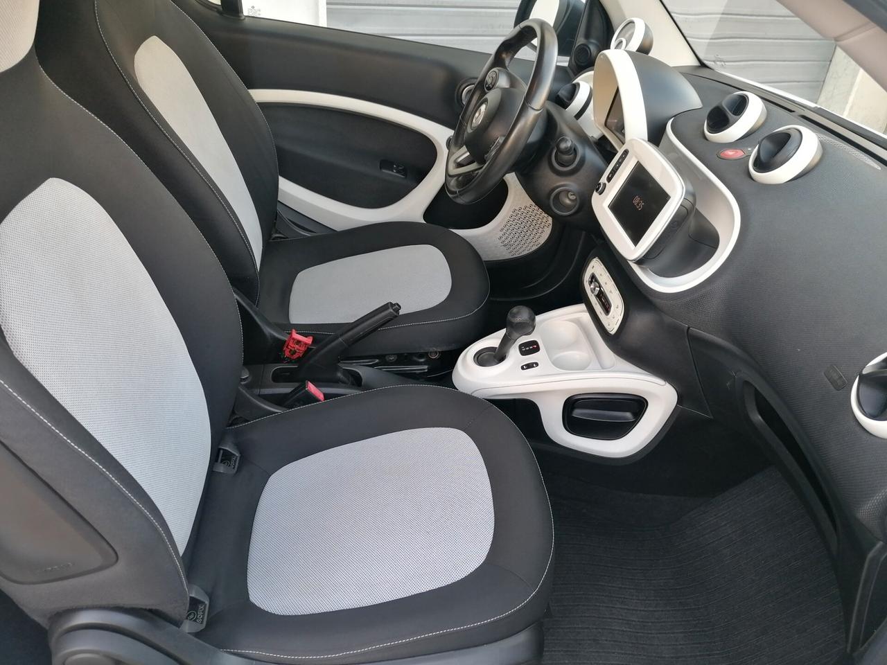 Smart ForTwo 70 1.0 cabrio Passion Navy