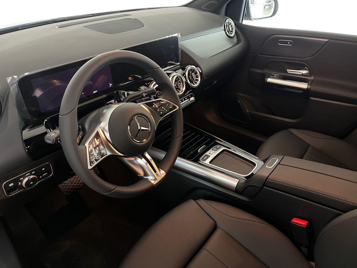 Mercedes-Benz B 180 d STREET EDITION