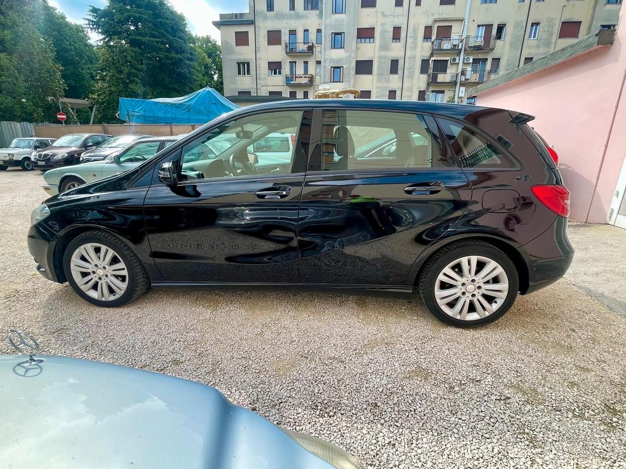 Mercedes-benz B 180 CDI Automatic