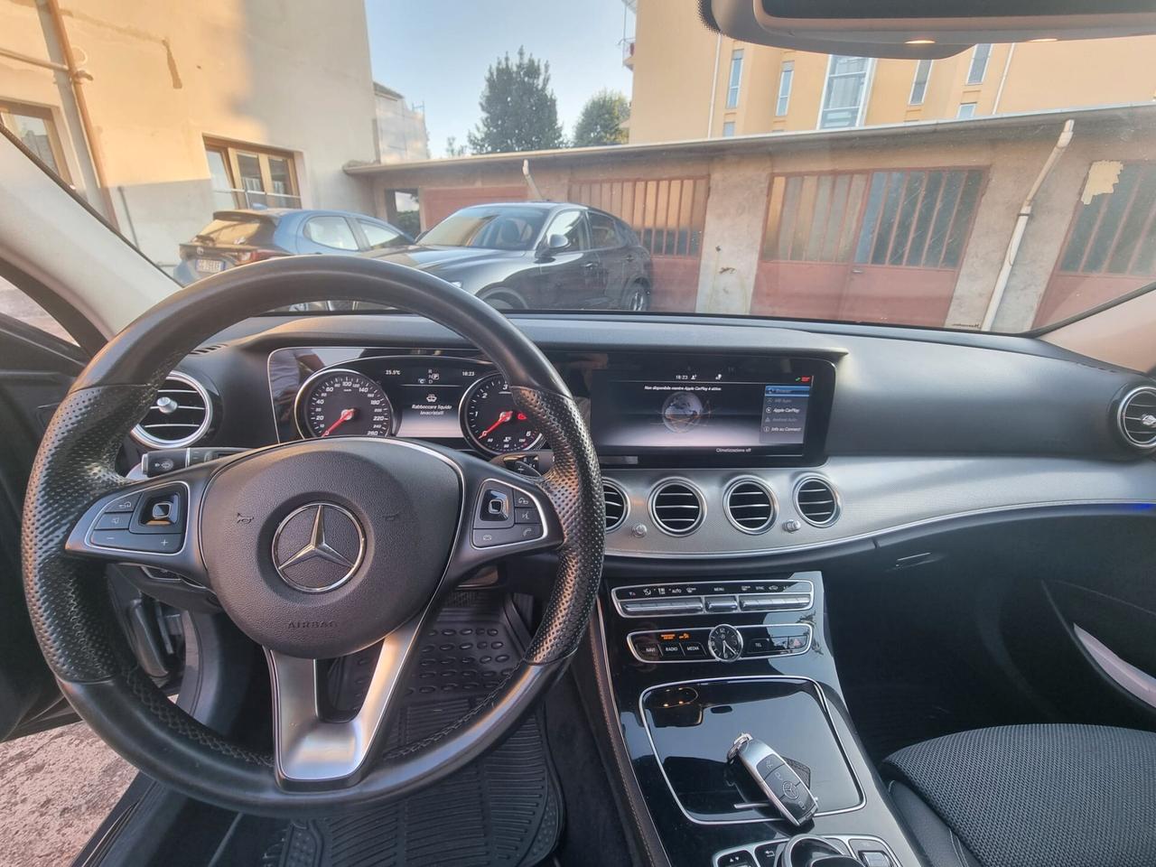 Mercedes-benz E 220 d S.W. Auto Premium Plus