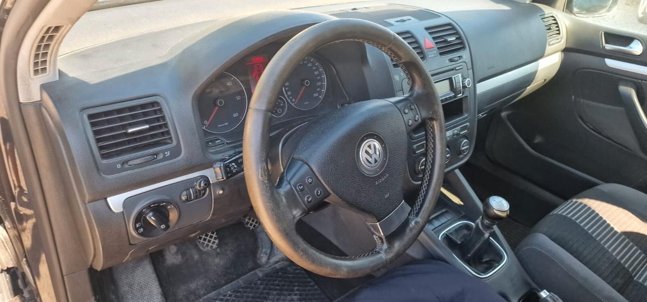 Volkswagen Golf 1.9 TDI DPF 5p. GT Sport