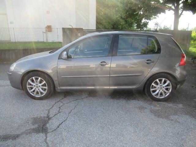 Volkswagen Golf 4 1.6 Benzina/GPL Neopatentati OK