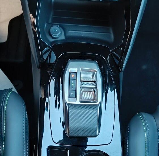 Peugeot 2008 Hybrid 145 e-DCS6 GT Exclusive