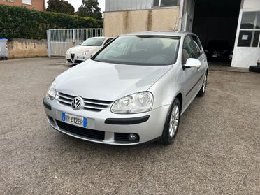 Volkswagen Golf 1.6 Benzina 99000km