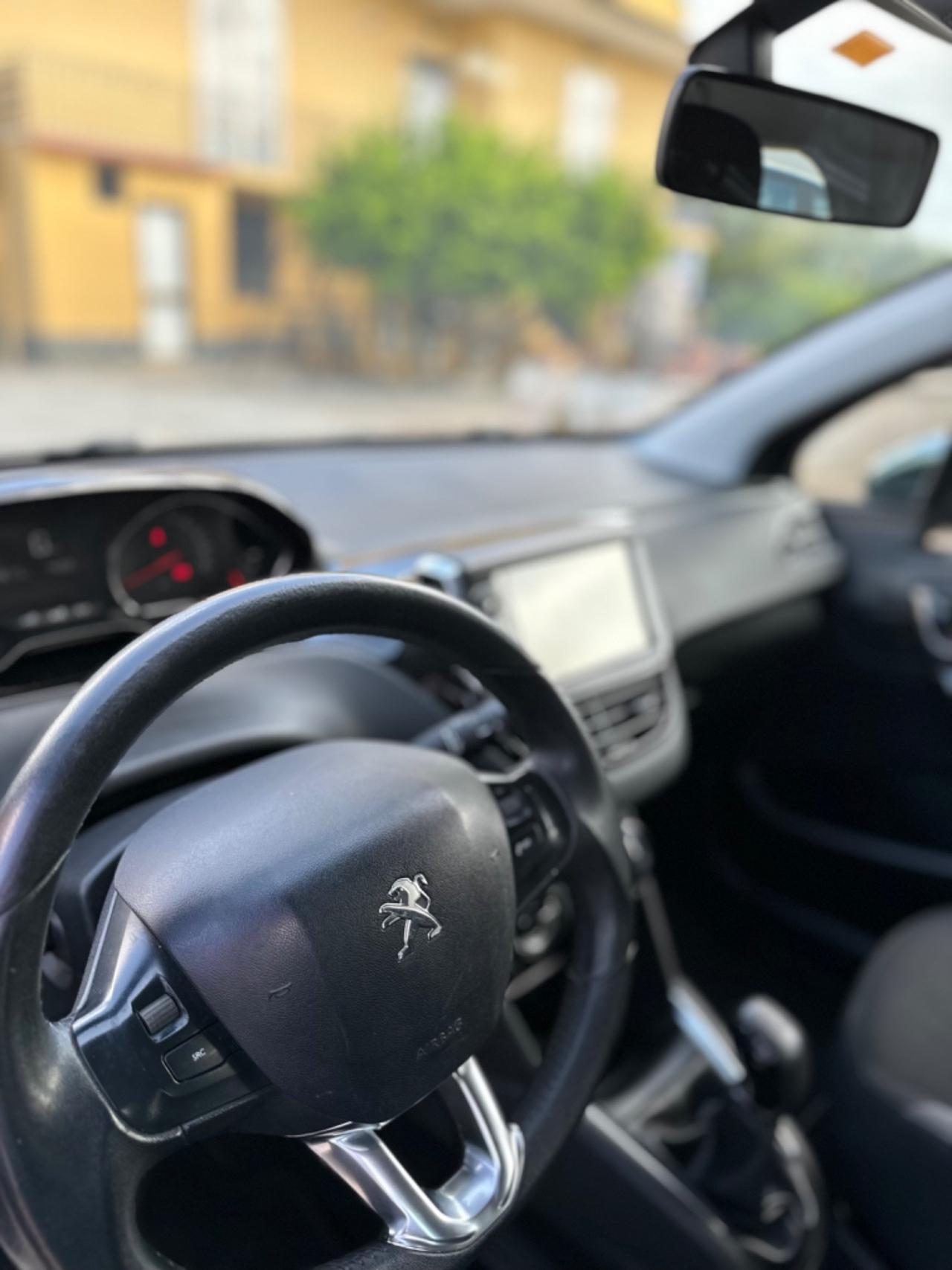 Peugeot 208 1.4 HDi 68 CV perfetta