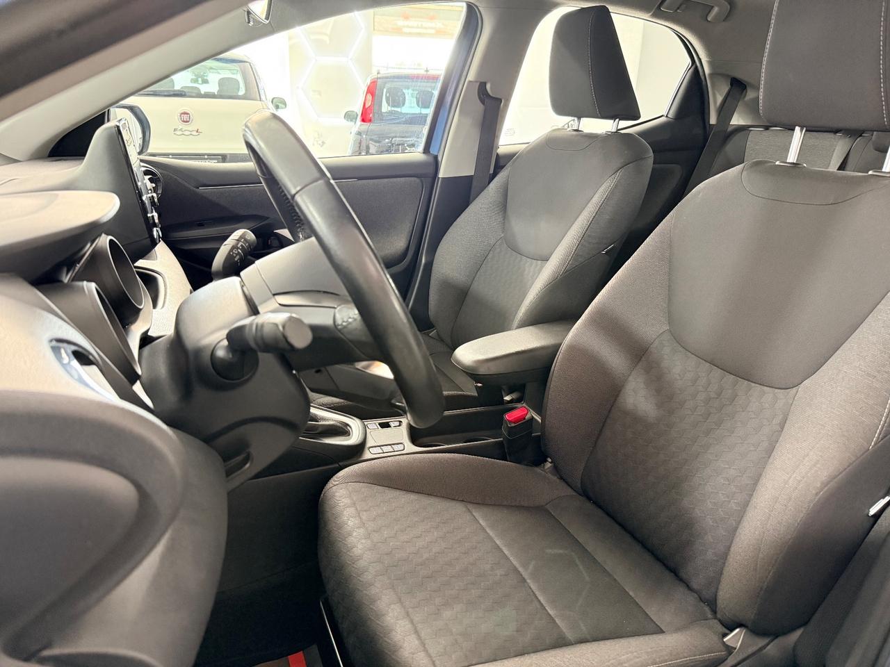 Toyota Yaris 1.5 Hybrid 5 porte Trend