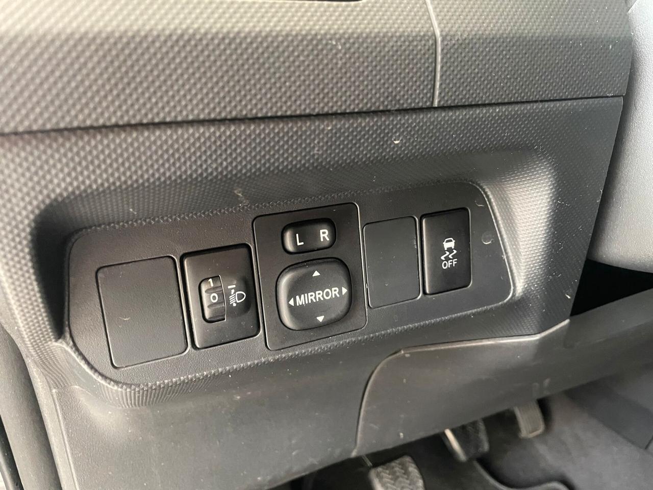 Toyota Auris 1.4 D-4D 5 porte Sol