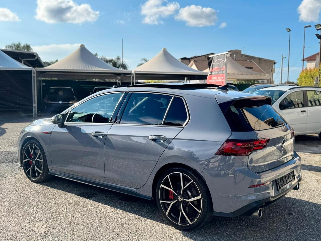 Volkswagen Golf 8 GTI 2.0 TSI DSG