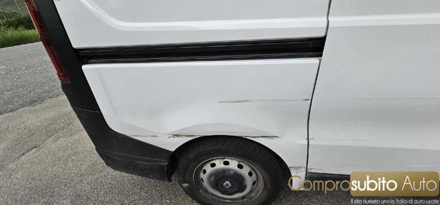 RENAULT Trafic T27 1.6 dCi 120CV + 22% IVA