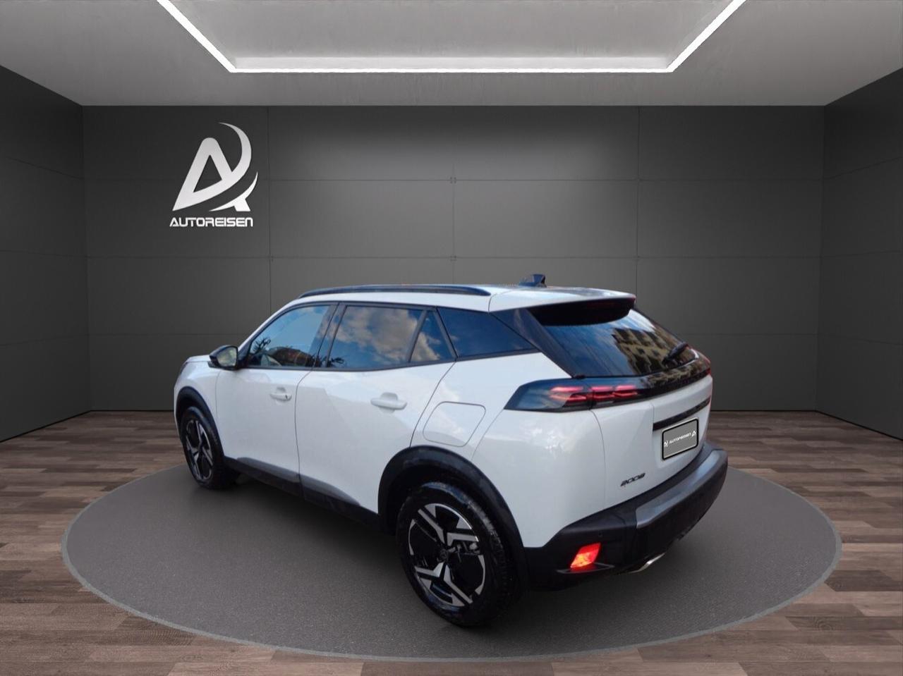 Peugeot 2008 1200 PURETECH ALLURE 130 CV EAT8