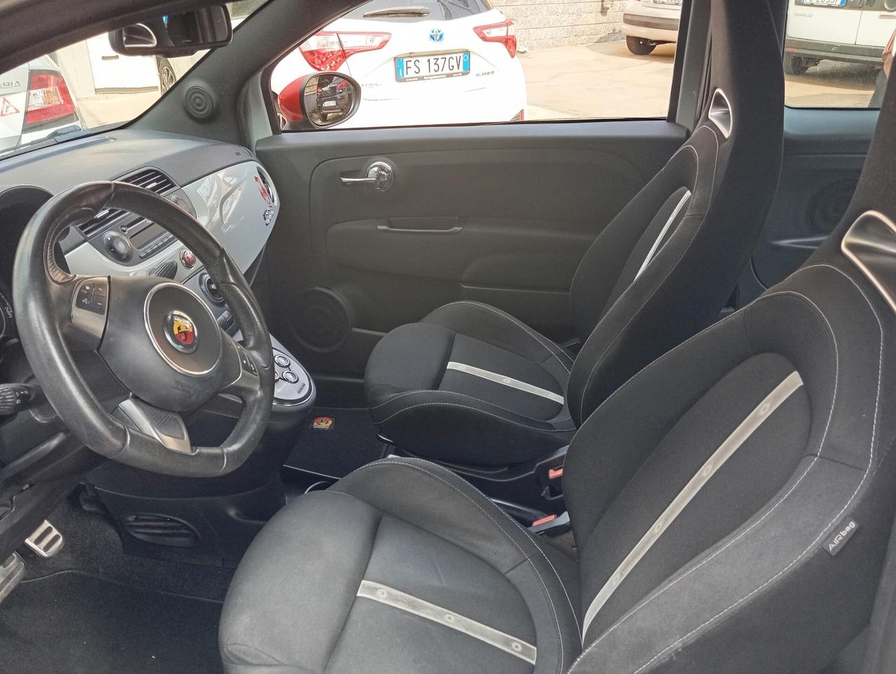 Abarth 500 1.4 Turbo T-Jet MTA Custom PERMUTE