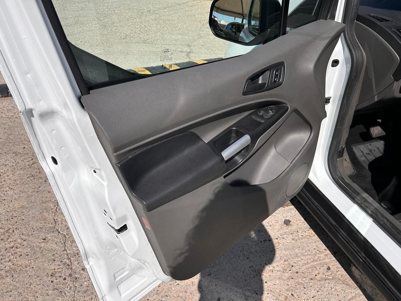 Ford Transit Connect 220 1.5 100CV PC autom. IVA ESPOSTA