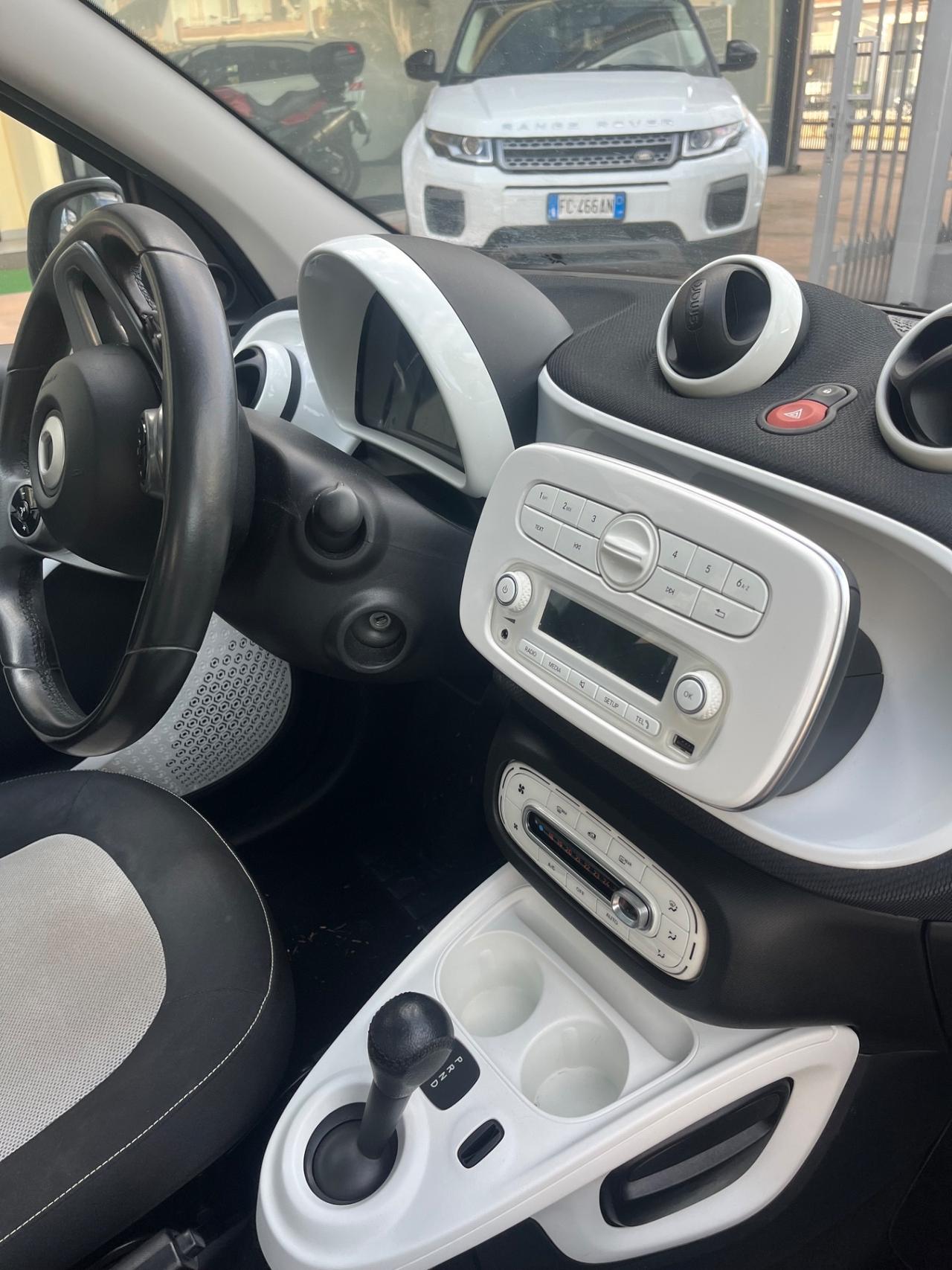 Smart ForFour 70 1.0 twinamic Passion automatica