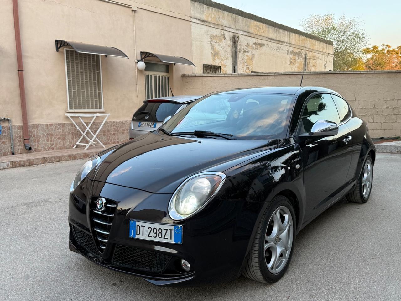 Alfa Romeo MiTo 1.6 JTD Distinctive Sport Pack