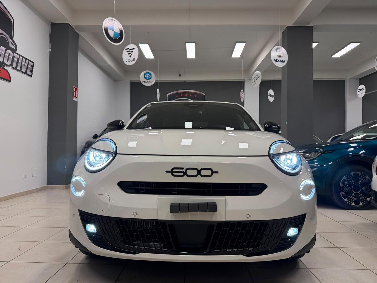 Fiat 600 Hybrid 145 CV DCT MHEV Sport A RATE DA € 260 AL MESE