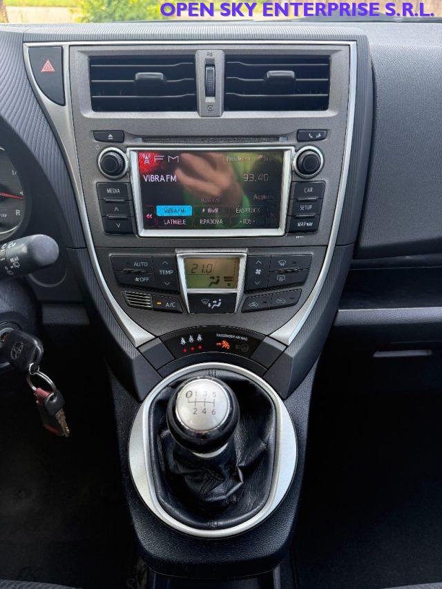 TOYOTA Verso-S 1.3 MT CAMERA UNICO PROPRIETARIO