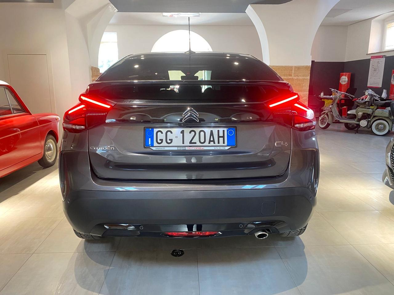 Citroen C4 BlueHDi 130 S&S EAT8 Shine