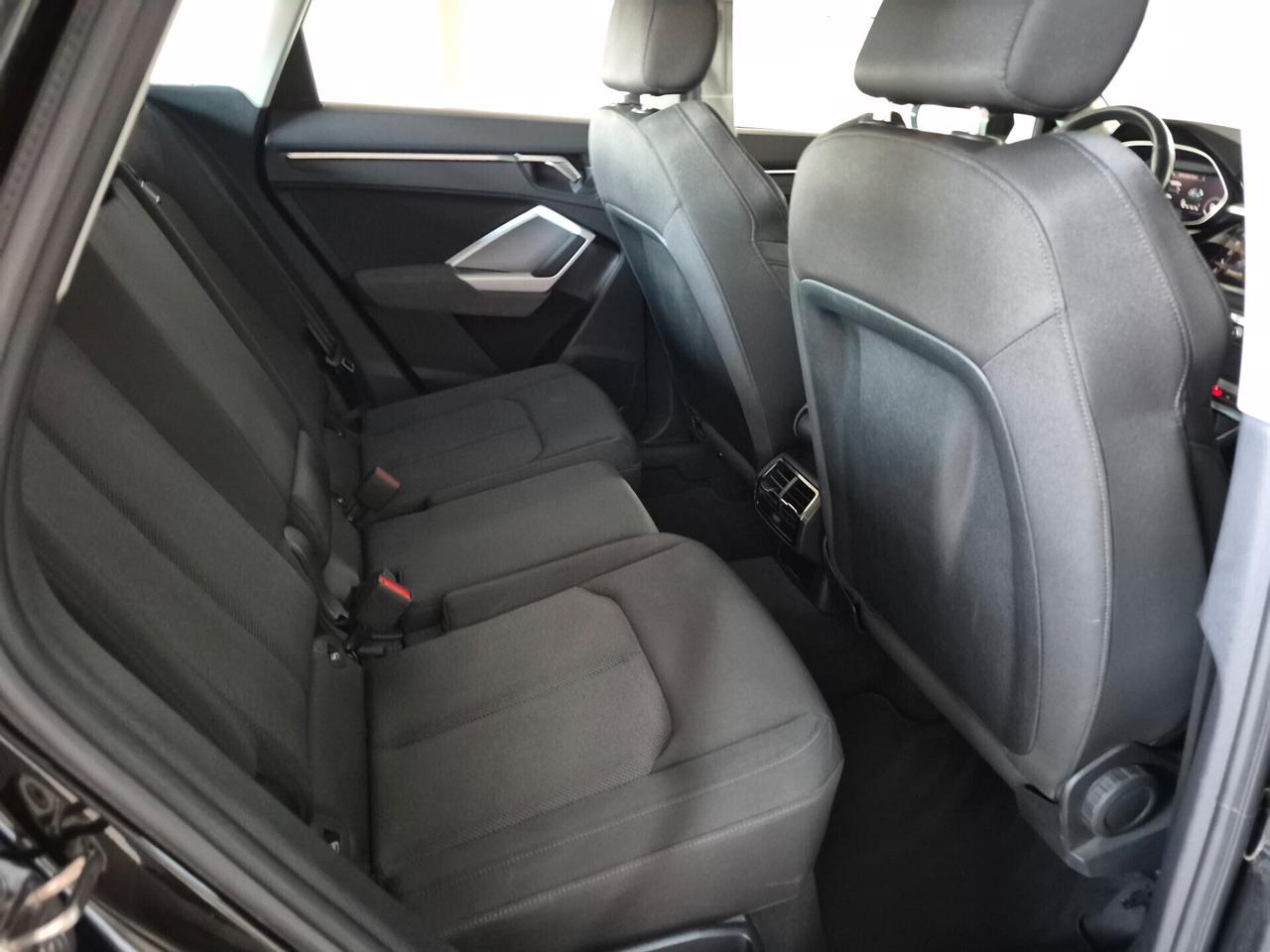 Audi Q3 35 2.0 TDI S-TRONIC LED APPLE CAR PLAY/ANDROID AUTO SEDILI SPORTIVI RISCALDABILI KM CERTIFICATI E TAGLIANDATI AUDI
