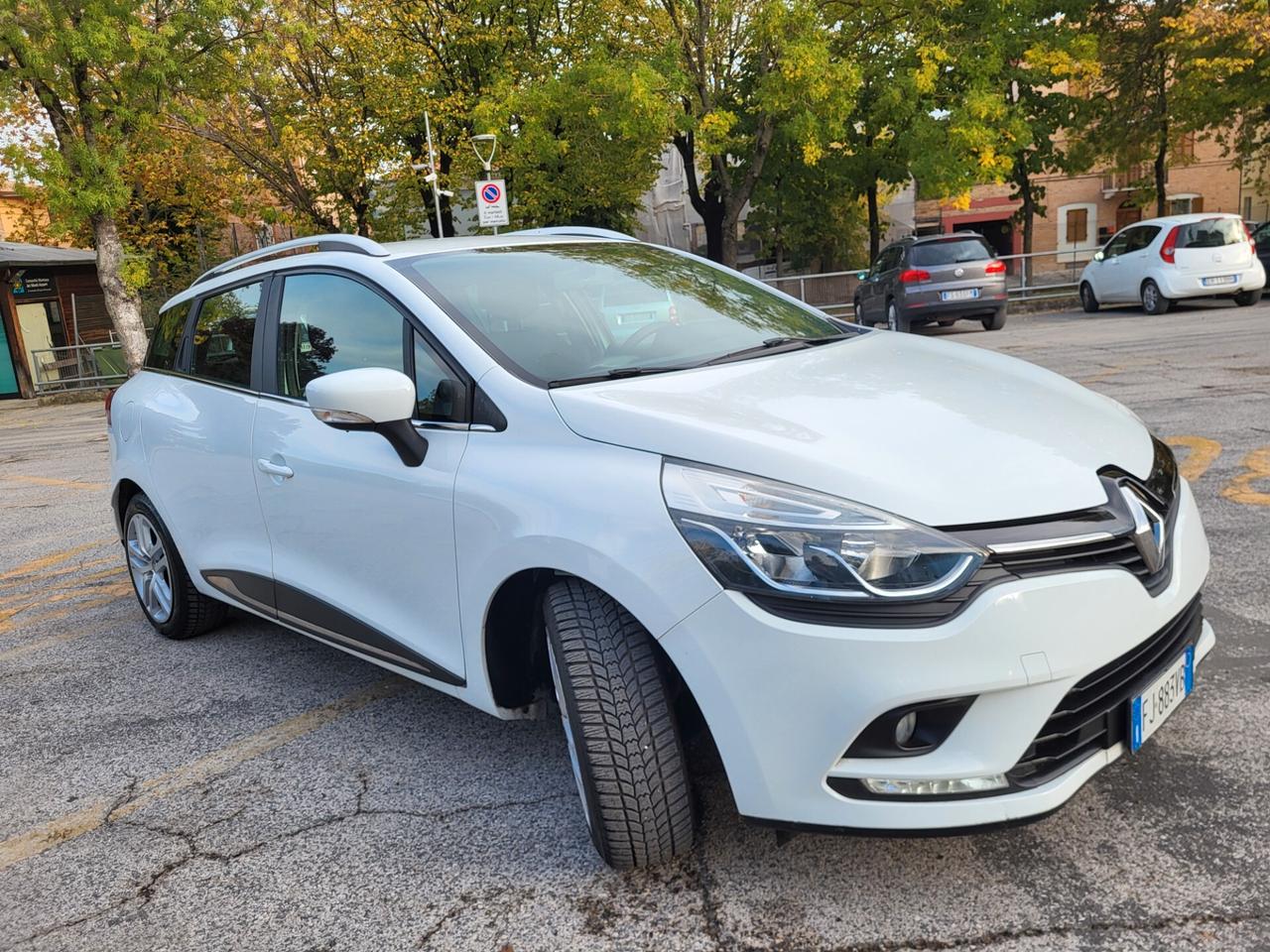 RENAULT CLIO SW SPORTER 1,5 dCi-NAVI-FOTO 2 REVISIONI