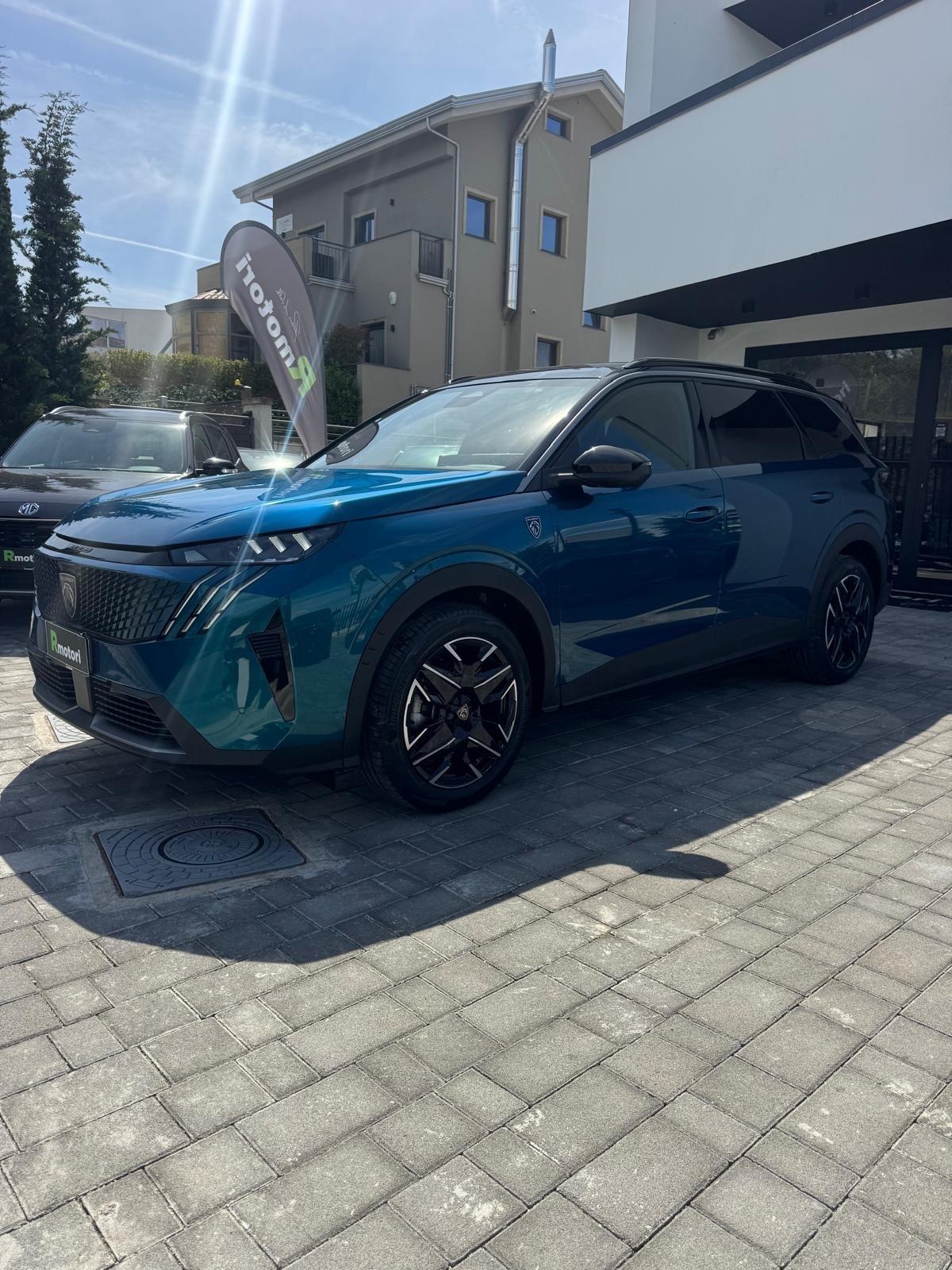 Peugeot 5008 Hybrid 145 e-DCS6 GT