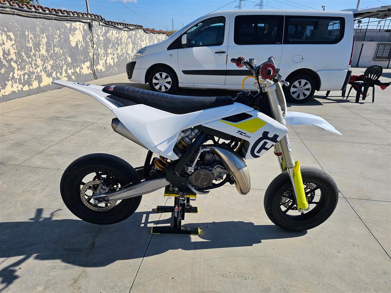 Husqvarna TC 85 Motard
