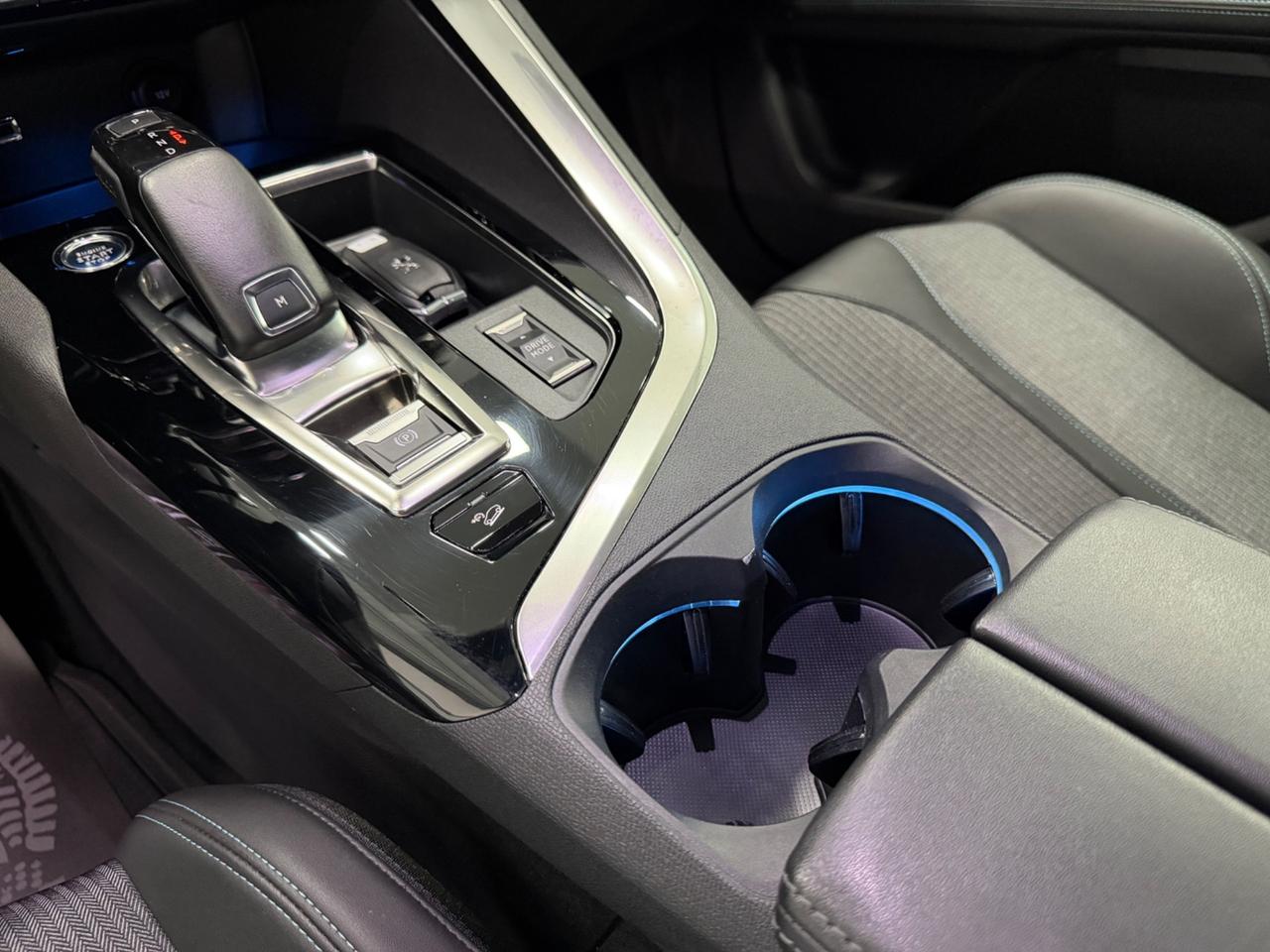 Peugeot 3008 BlueHDi 1.5cc 130cv S&S EAT8 Allure Pack
