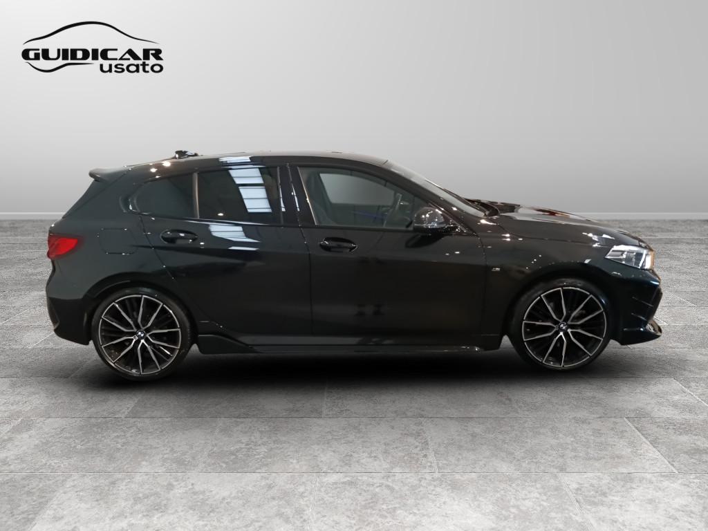 BMW Serie 1 F40 - 118d Msport auto