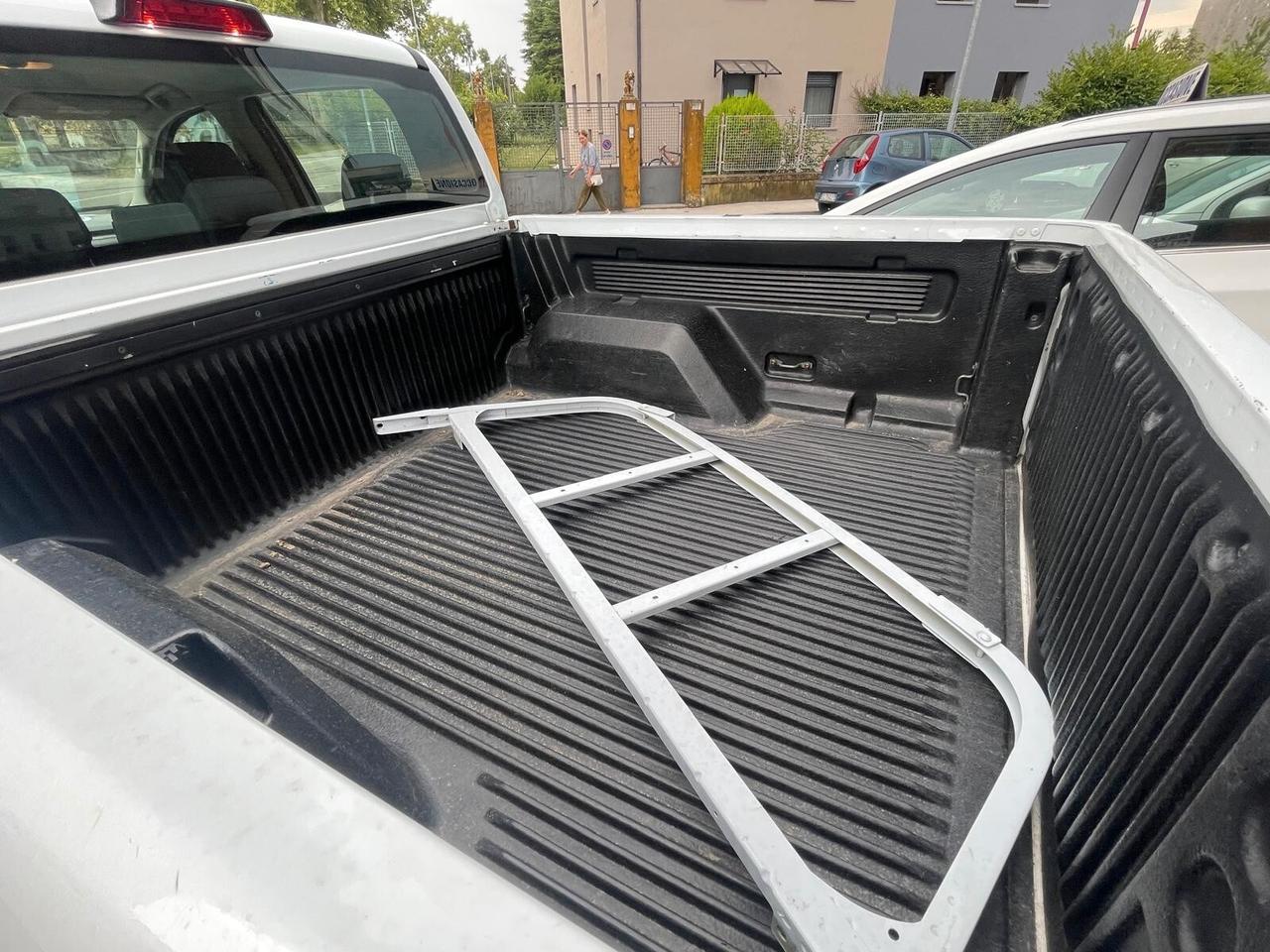 Ford Ranger 2.2 TDCi 4WD Super Cab XLT 4 posti