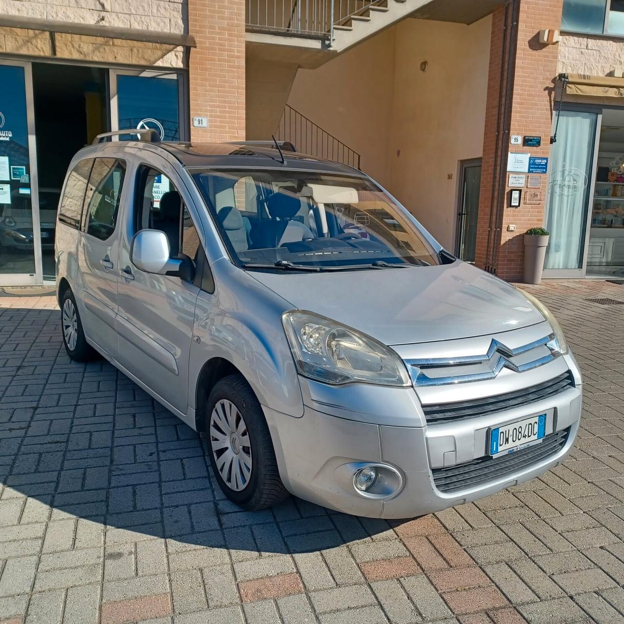 BERLINGO 1.6 HDI DISTRIBUZIONE FRIZIONE FATTE