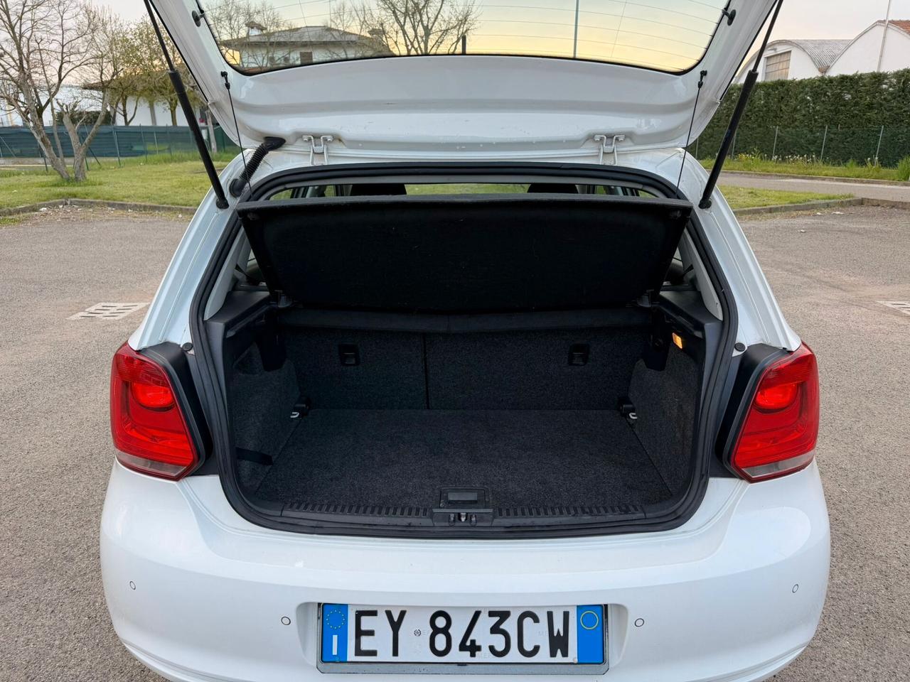 Volkswagen Polo 1.6 TDI EURO 5 Neopatentati