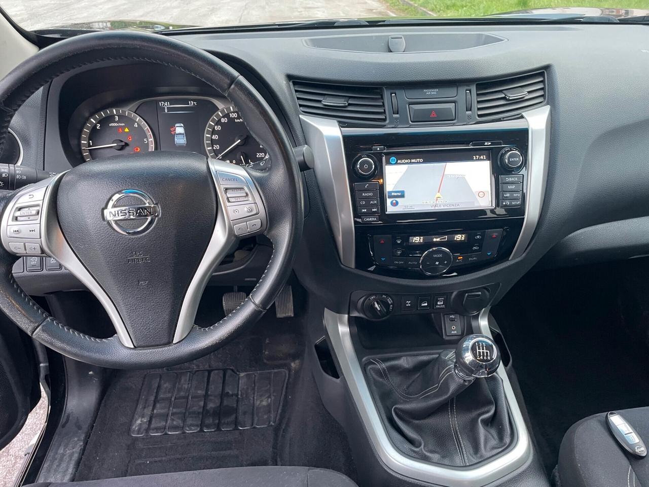 Nissan Navara 2.3 dCi 4WD Double Cab N-Connecta