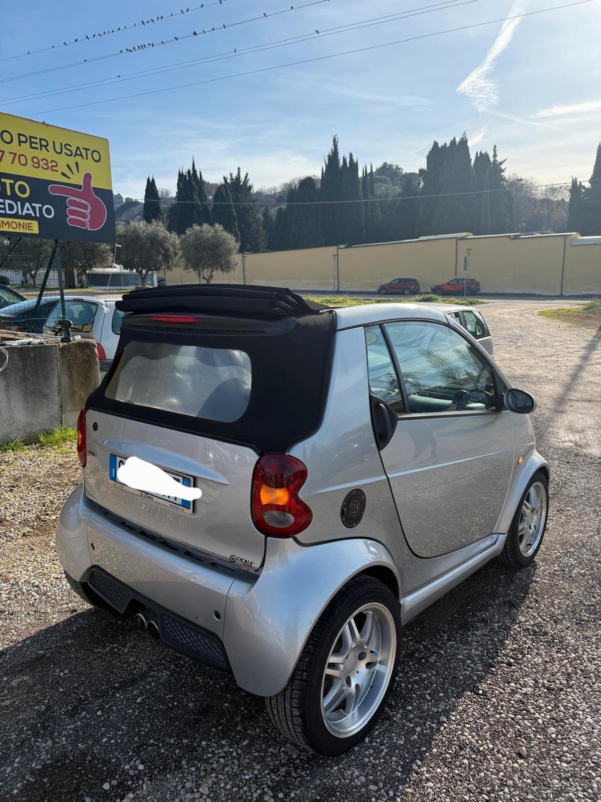 Smart ForTwo 700 cabrio Brabus (55 kW)