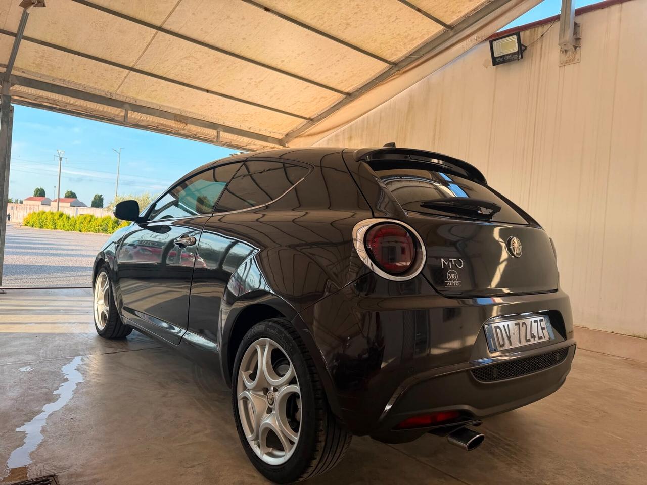 Alfa Romeo MiTo 1.3 JTDm 16V 90 CV Distinctive Sport Pack