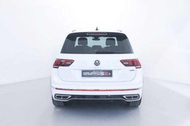 VOLKSWAGEN Tiguan 2.0 TDI 200 CV SCR DSG 4MOTION R-Line