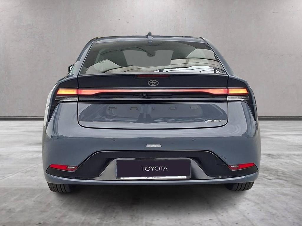 Toyota Prius 2.0 Plug-in Hybrid Lounge E-CVT