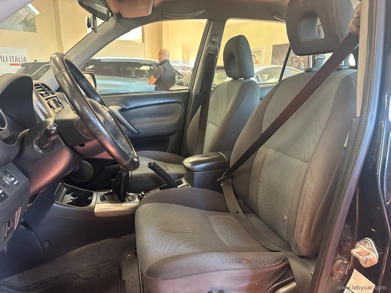 TOYOTA RAV4 2.0 Tdi D-4D 5p. Sol