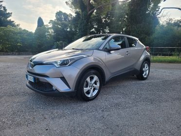 Toyota C-HR 1.2 Turbo CVT 4WD Active