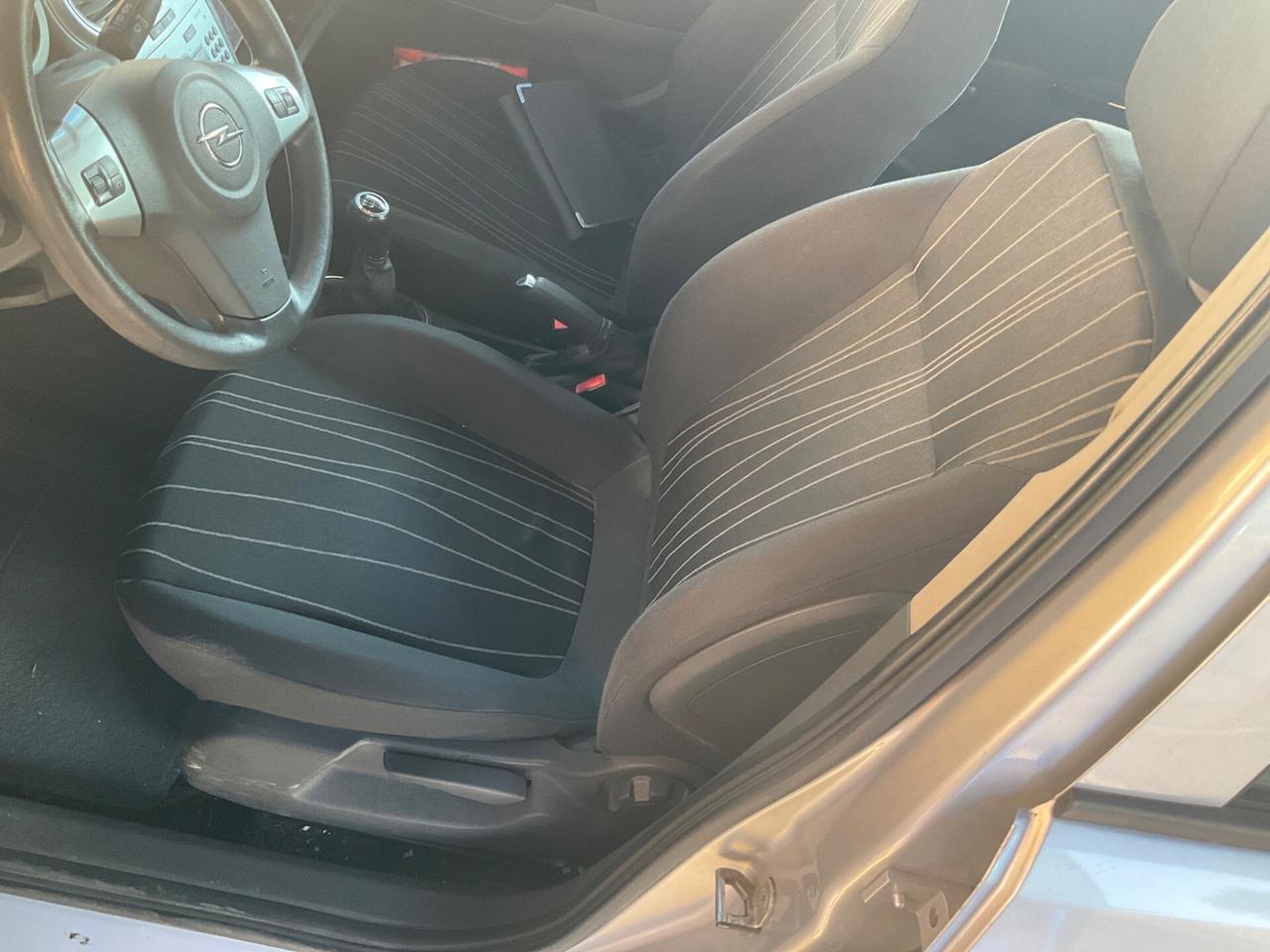 Opel Corsa *PREZZO REALE* 1.2 80 CV 5 PORTE GPL CASA MADRE VALIDO FINO AL 2030 GARANZIA 12 MESI NEOPATENTATI OK