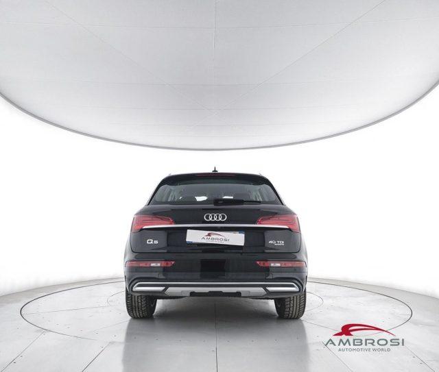 AUDI Q5 40 2.0 tdi mhev 12V Business Advanced quattro s-tr