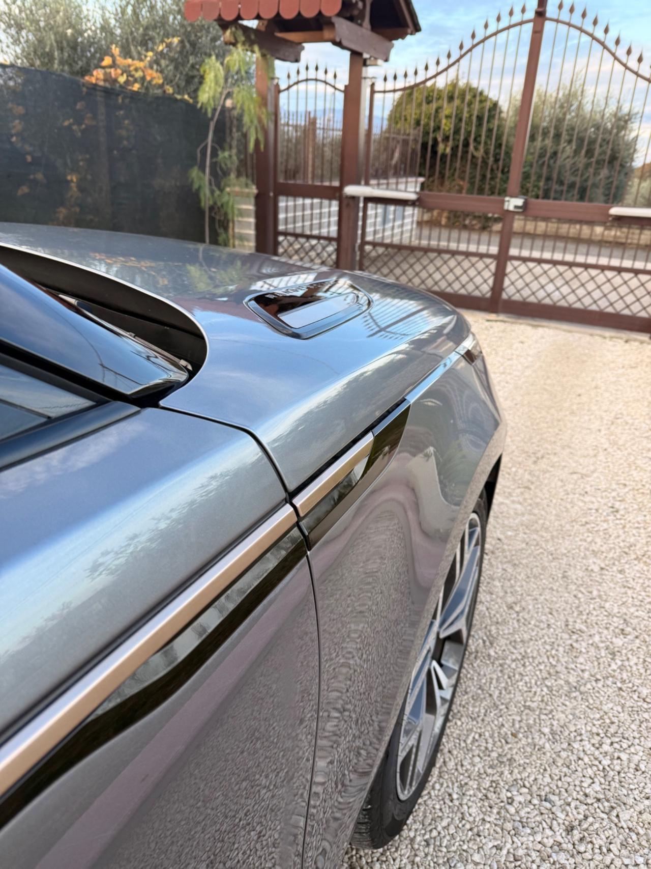 Land Rover Range Velar 2.0D I4 240 CV R-Dynamic S