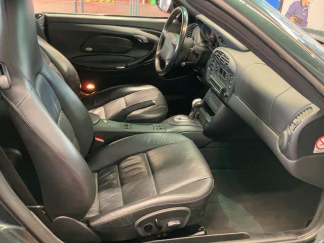 PORSCHE 911 996 Carrera 3.4 Cabrio 300CV VERDE ORIGINALE !