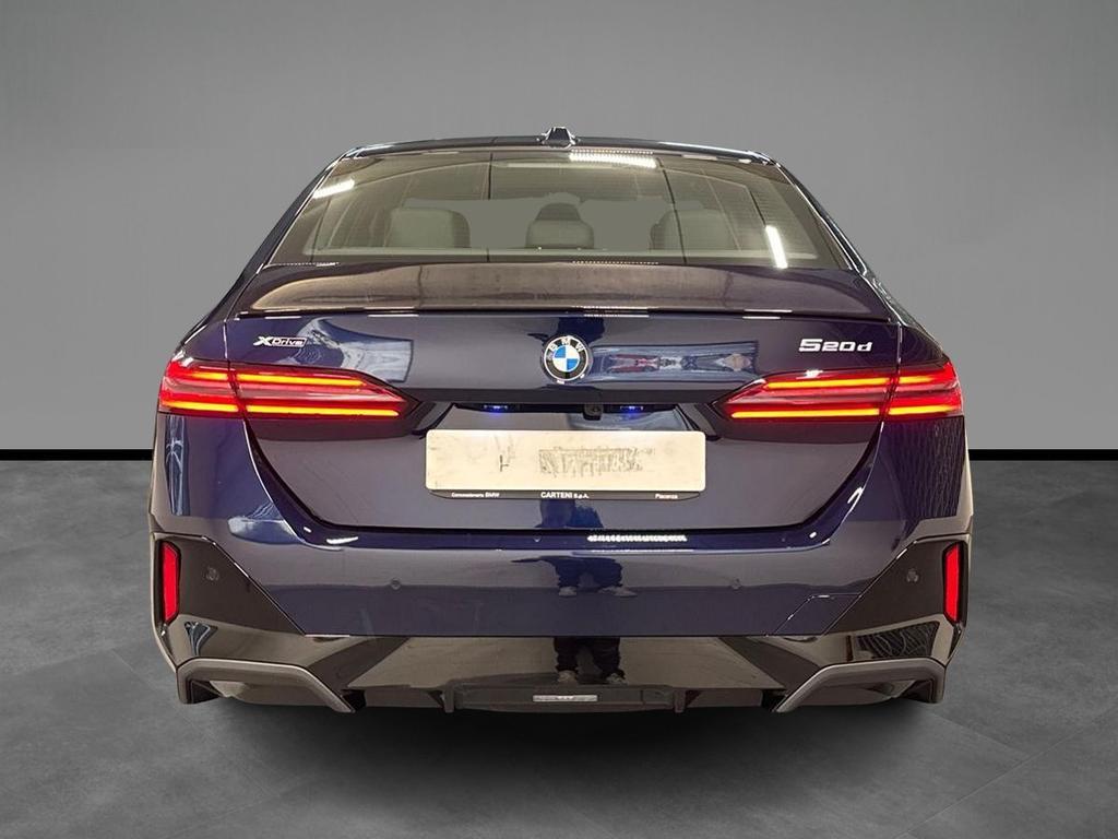 BMW Serie 5 Berlina 520 d 48V M Sport Pro xDrive Steptronic