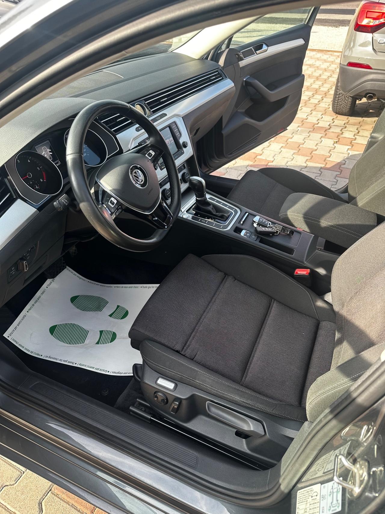 Volkswagen Passat Variant 2.0 TDI DSG Highline BlueMotion Technology