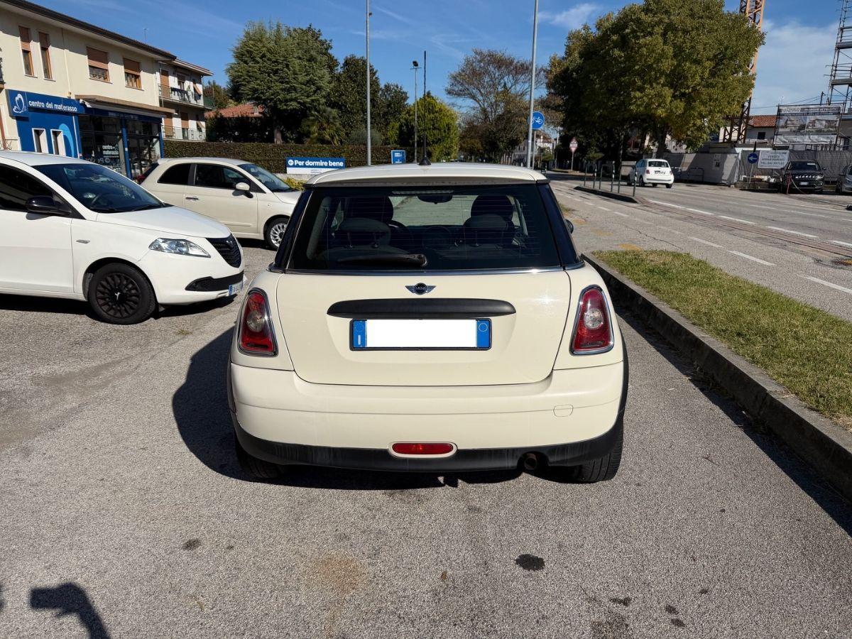 MINI - Mini - 1.4 16V One