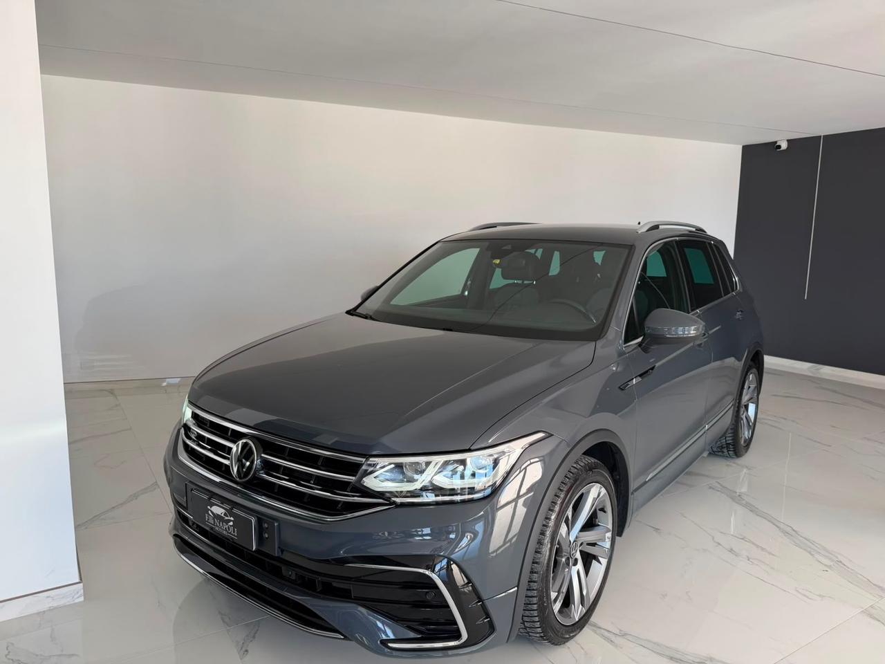 Volkswagen Tiguan 2.0 TDI 150 CV SCR DSG R-Line