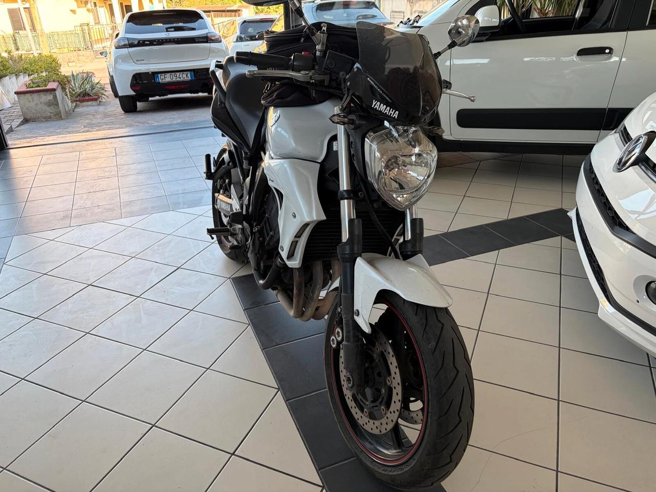 Yamaha FZ6